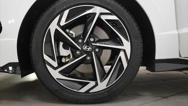 2025 Hyundai SONATA SEL Convenience