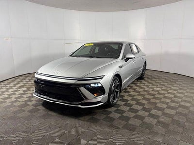 2025 Hyundai Sonata SEL Convenience 4DR Sedan