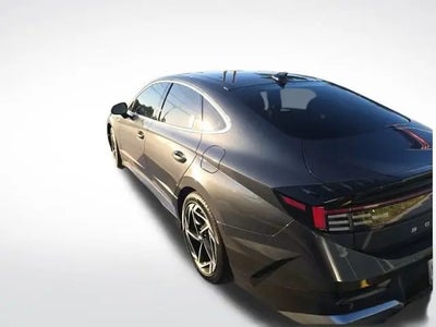 2025 Hyundai Sonata SEL Convenience 4DR Sedan