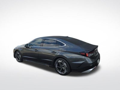 2025 Hyundai Sonata SEL Convenience 4DR Sedan