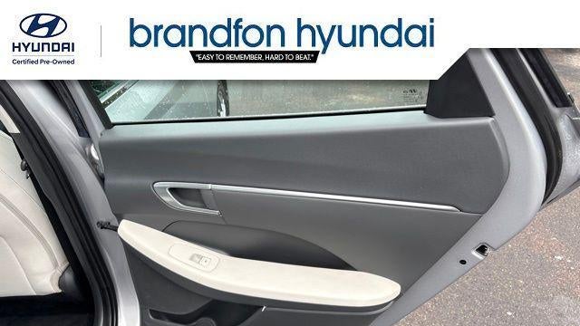 2023 Hyundai SONATA SEL