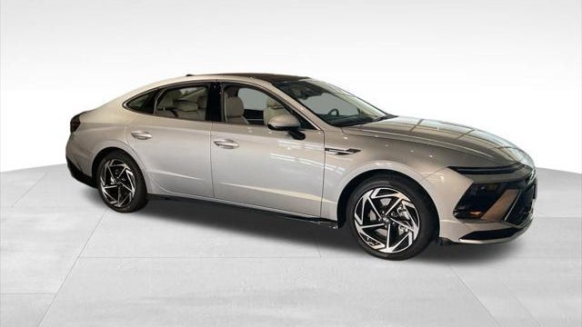 Preowned 2025 Hyundai SONATA SEL Convenience for Sale