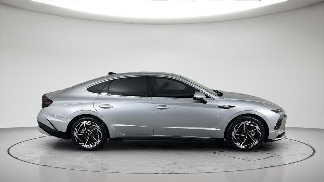 2025 Hyundai Sonata - $24,495