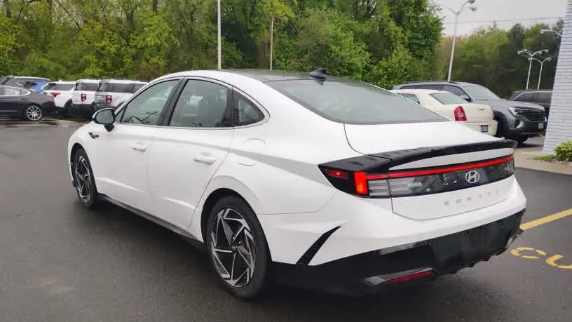 2024 Hyundai SONATA SEL