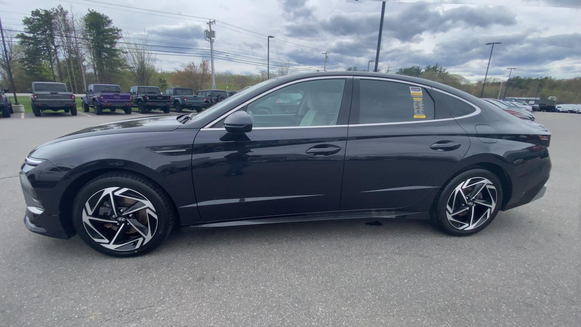 2024 Hyundai SONATA SEL