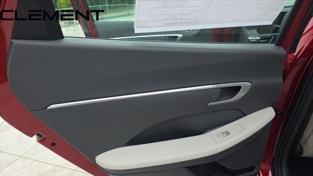 2025 Hyundai SONATA SE