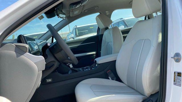 2025 Hyundai SONATA SE