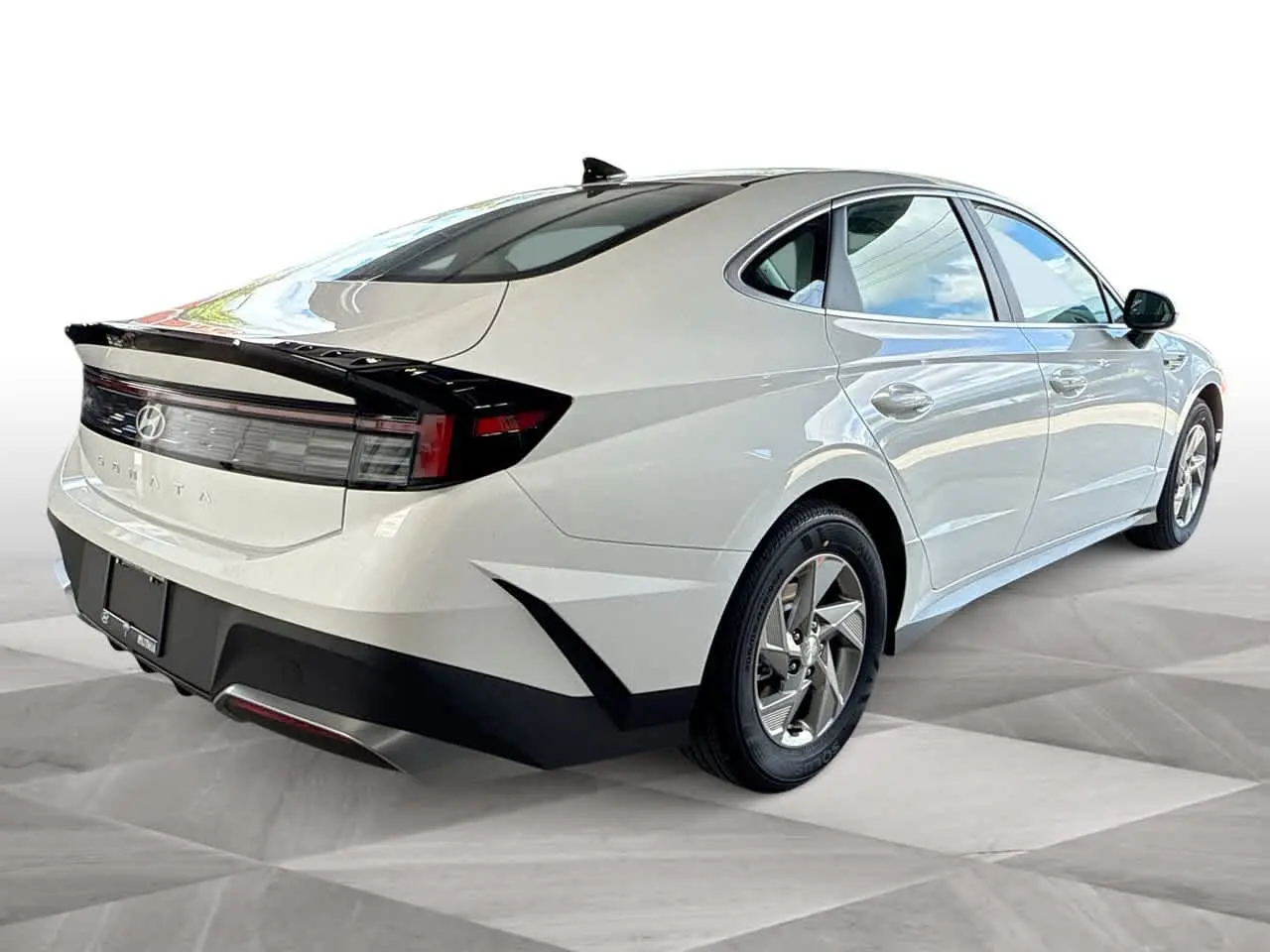 2026 Hyundai Sonata - $30,602