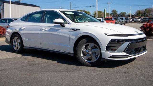 2026 Hyundai SONATA SE