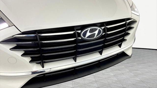 2022 Hyundai SONATA SE