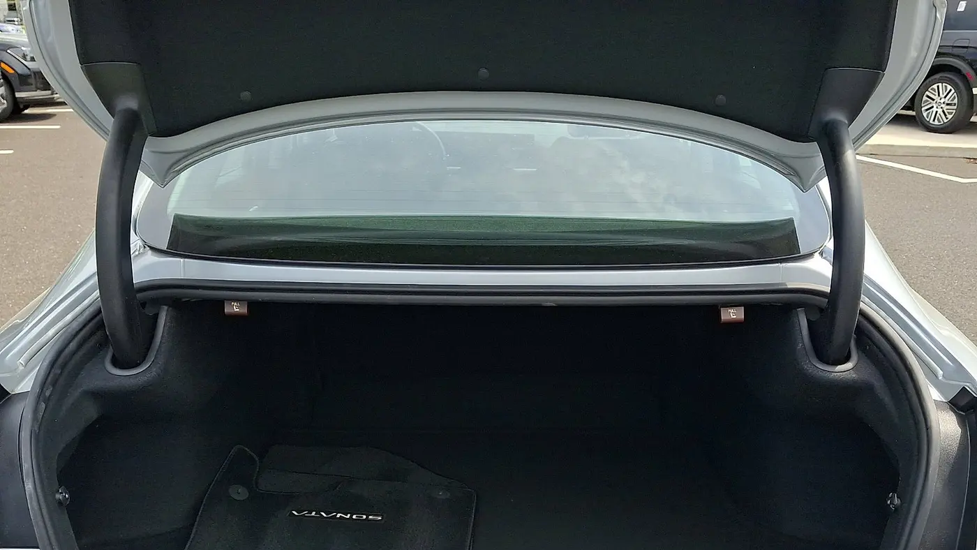 2025 Hyundai SONATA SE