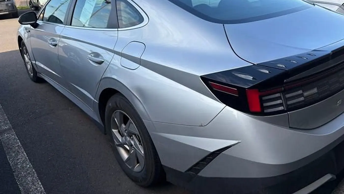 2025 Hyundai SONATA SE