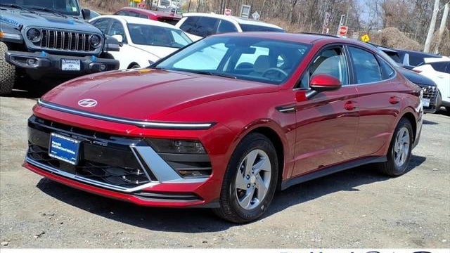 2025 Hyundai SONATA SE