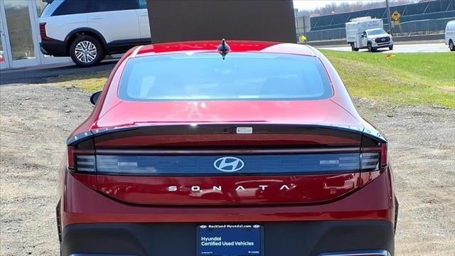 2025 Hyundai SONATA SE