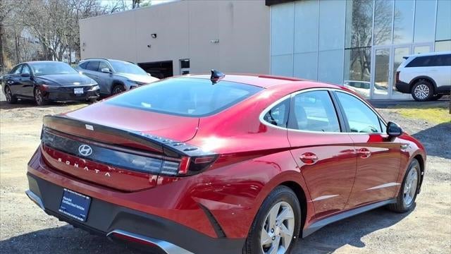 2025 Hyundai SONATA SE