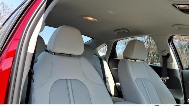 2025 Hyundai SONATA SE