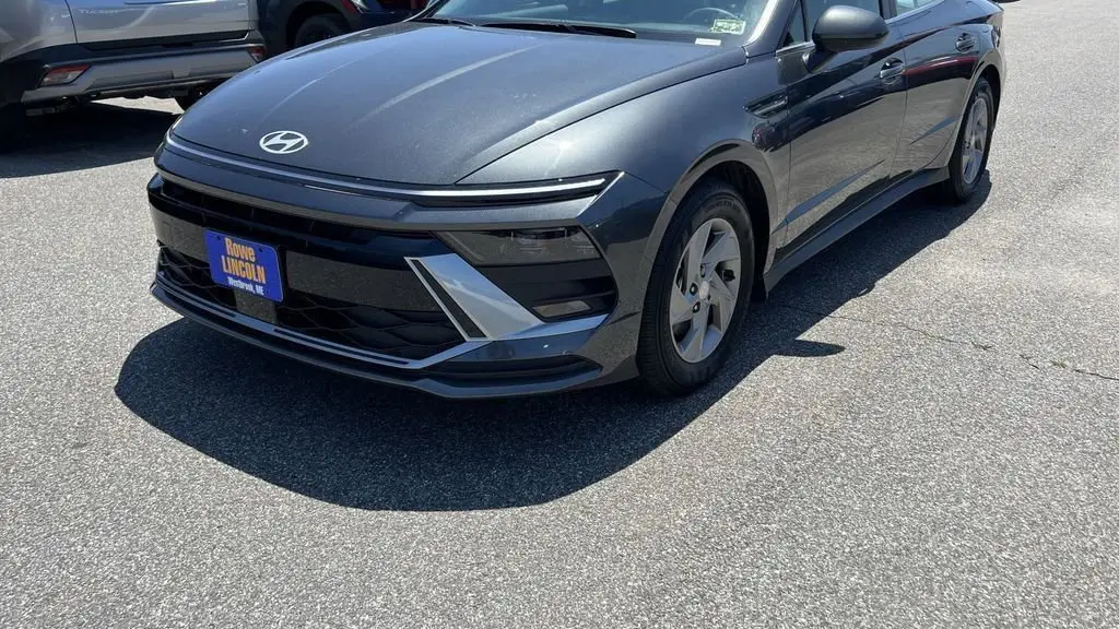 2025 Hyundai SONATA SE