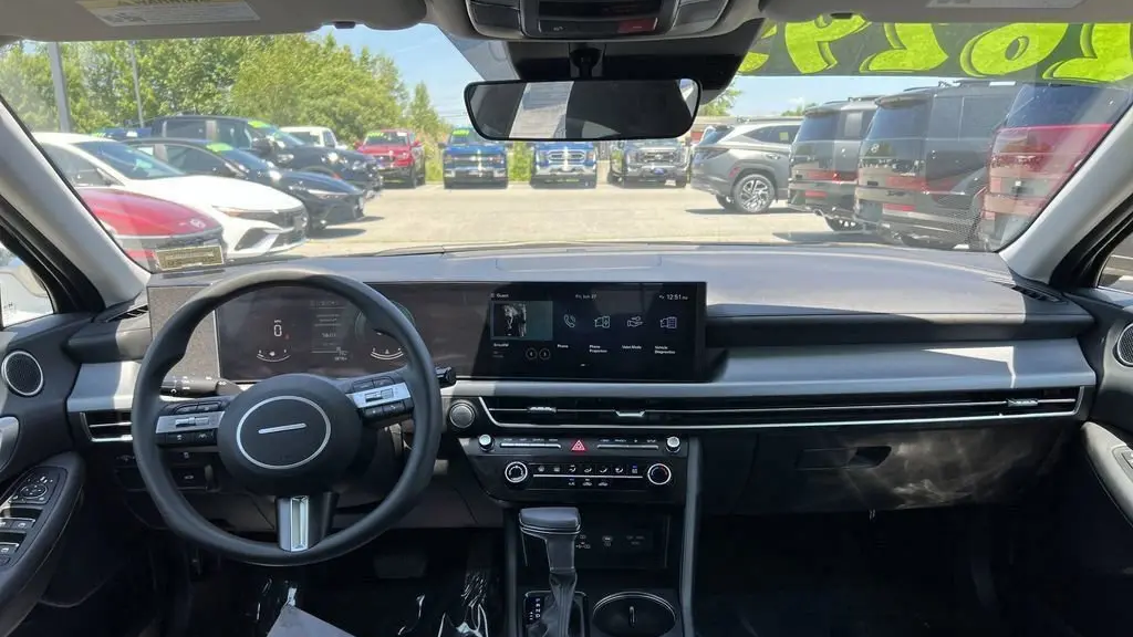 2025 Hyundai SONATA SE