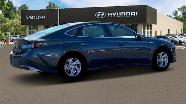 2025 Hyundai SONATA SE