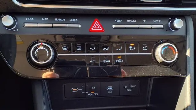 2025 Hyundai SONATA SE