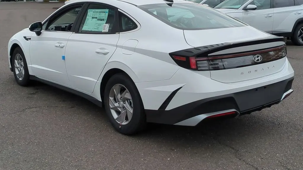 2026 Hyundai SONATA SE