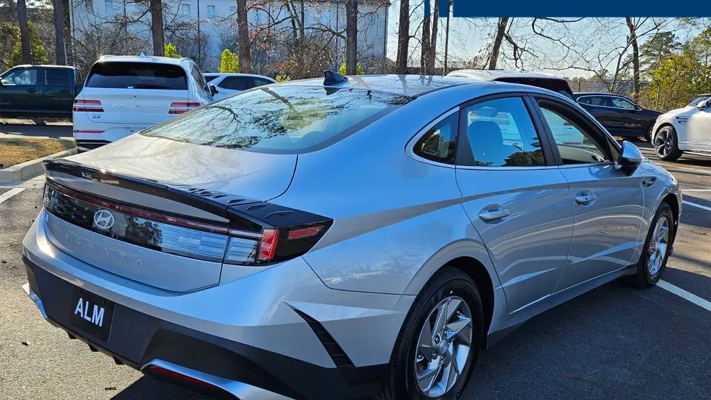 2026 Hyundai SONATA SE