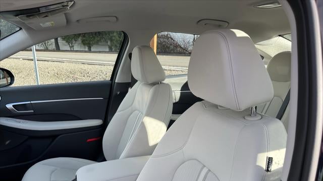 2026 Hyundai SONATA SE