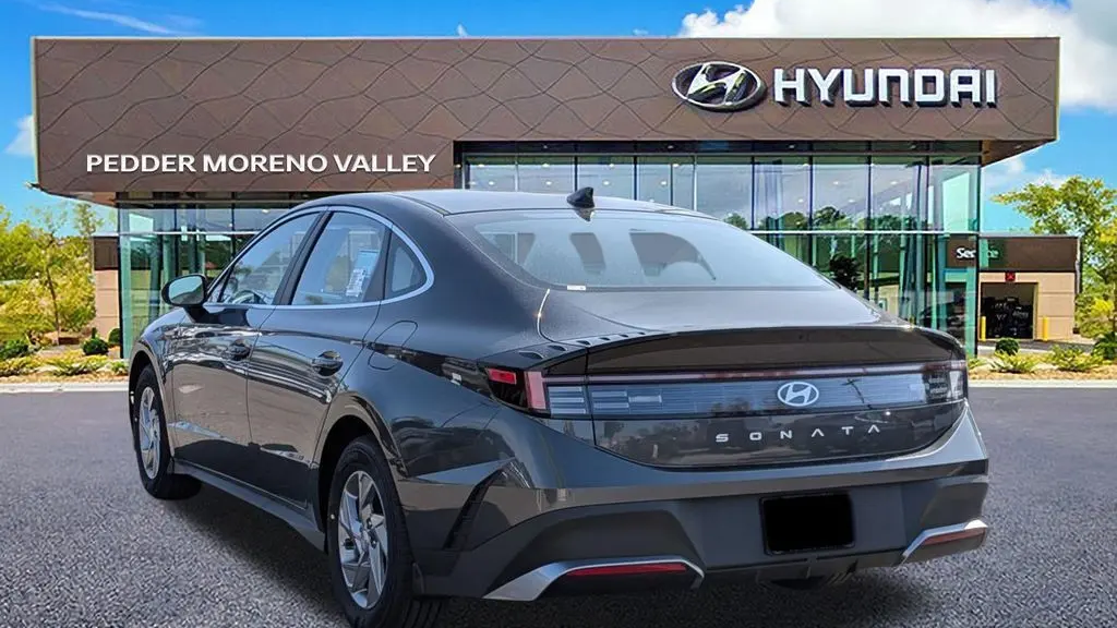 2026 Hyundai SONATA SE