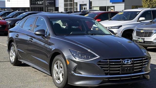 2023 Hyundai SONATA SE