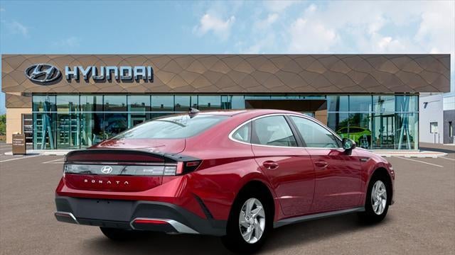 2025 Hyundai SONATA SE