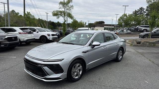 2025 Hyundai SONATA SE