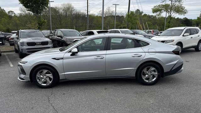 2025 Hyundai SONATA SE
