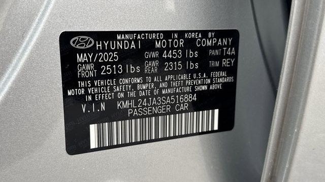 2025 Hyundai SONATA SE