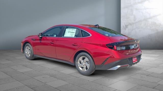 2025 Hyundai SONATA SE