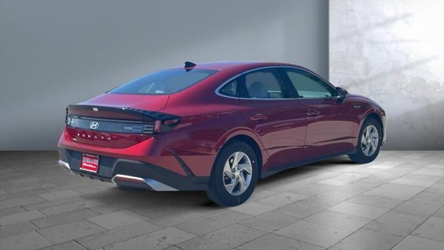 2025 Hyundai SONATA SE