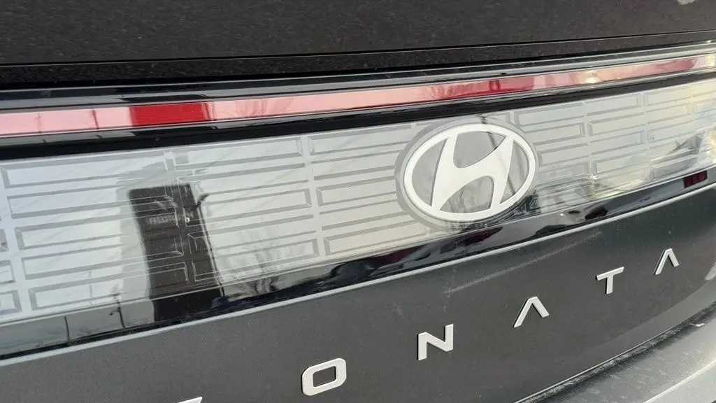 2026 Hyundai SONATA SE