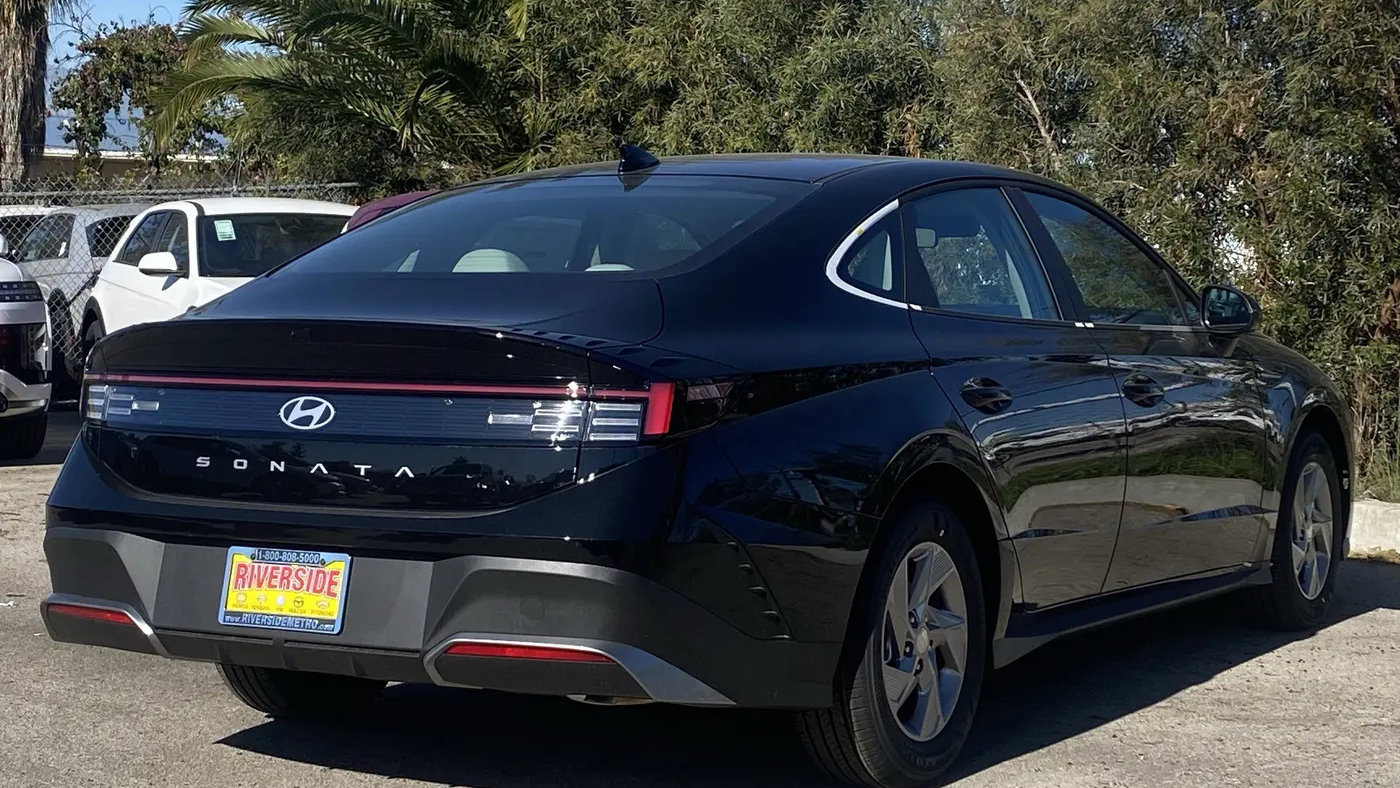 2026 Hyundai SONATA SE