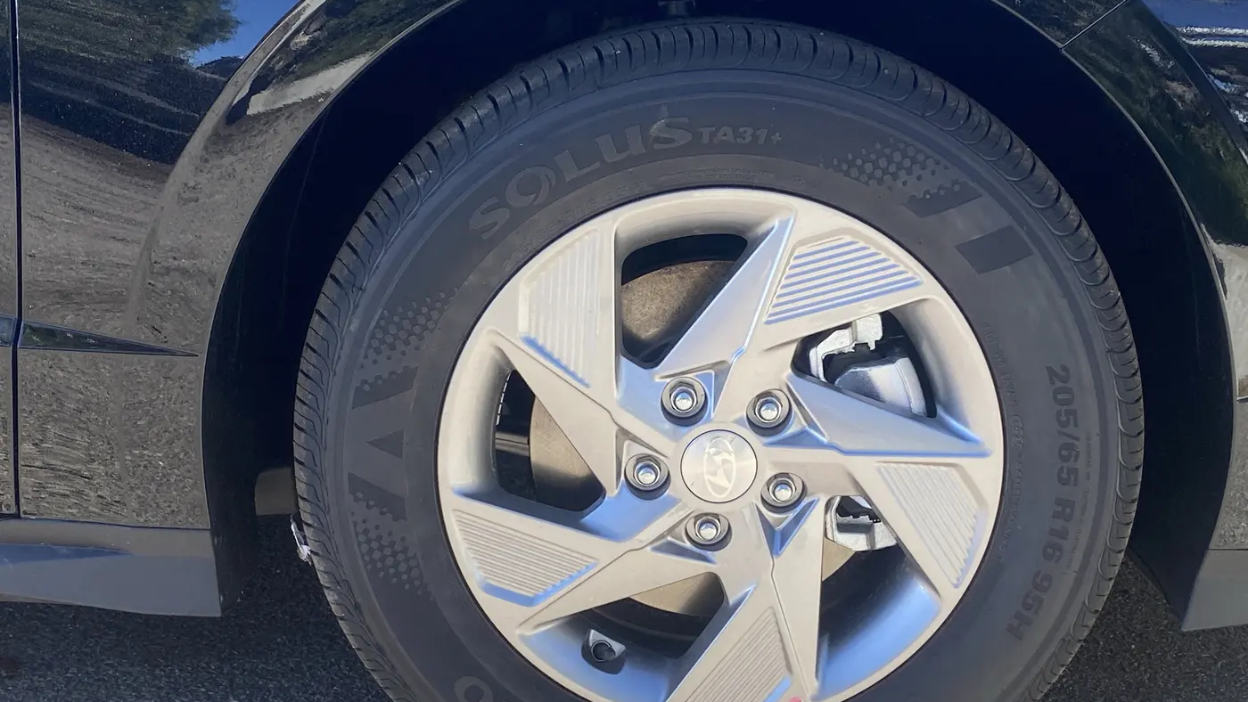 2026 Hyundai SONATA SE
