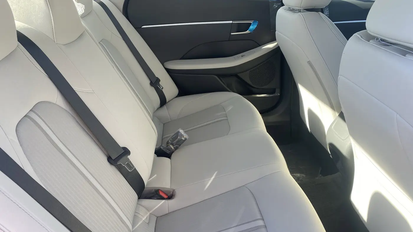 2026 Hyundai SONATA SE