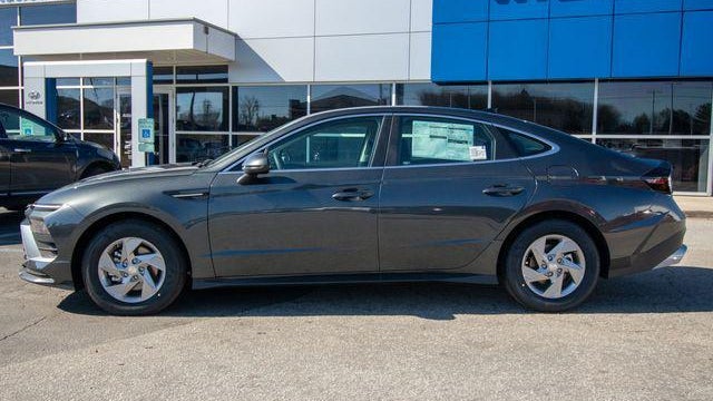 2026 Hyundai SONATA SE