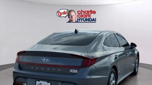 2023 Hyundai SONATA SE