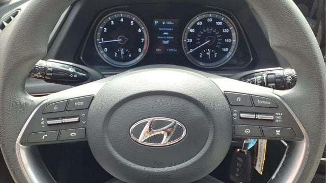 2023 Hyundai SONATA SE