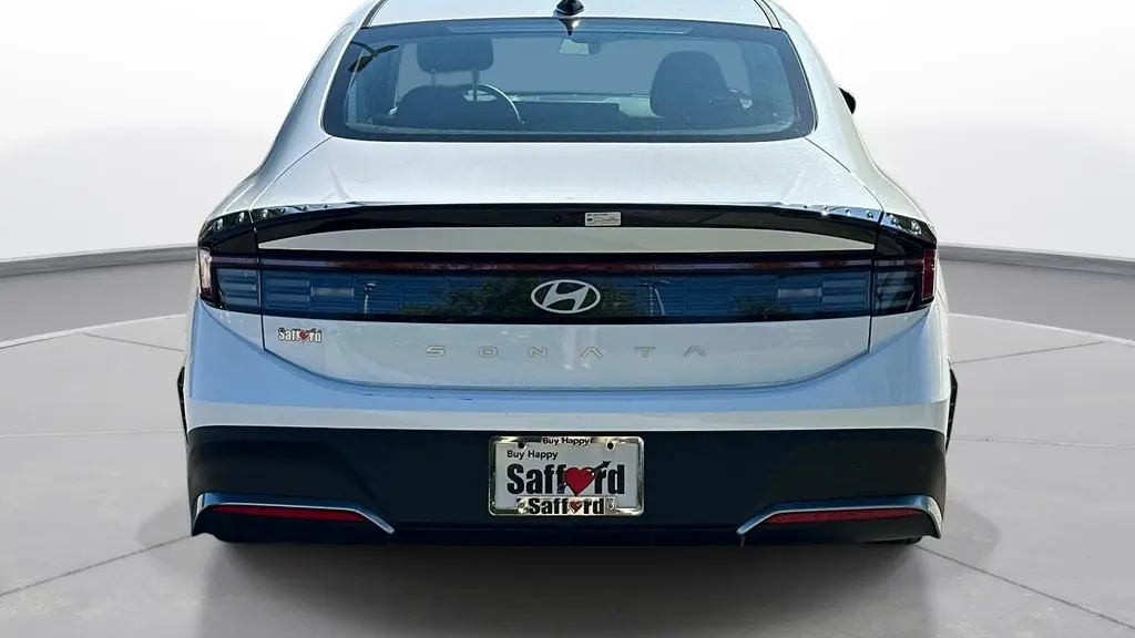 2025 Hyundai SONATA SE