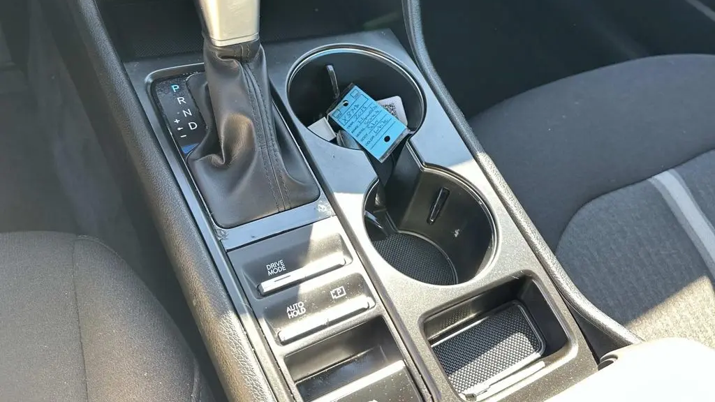 2025 Hyundai SONATA SE