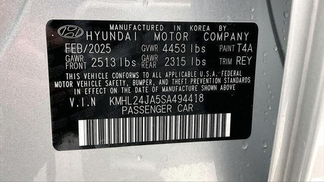 2025 Hyundai SONATA SE