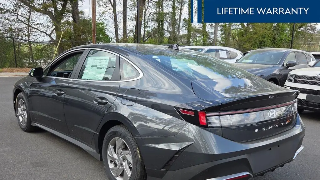 2026 Hyundai SONATA SE
