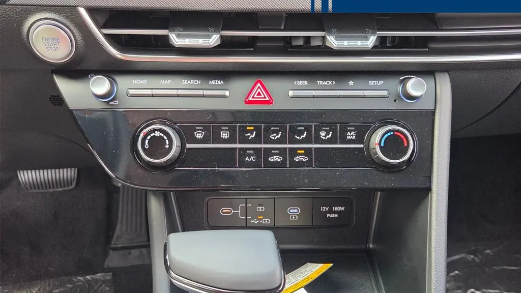 2026 Hyundai SONATA SE