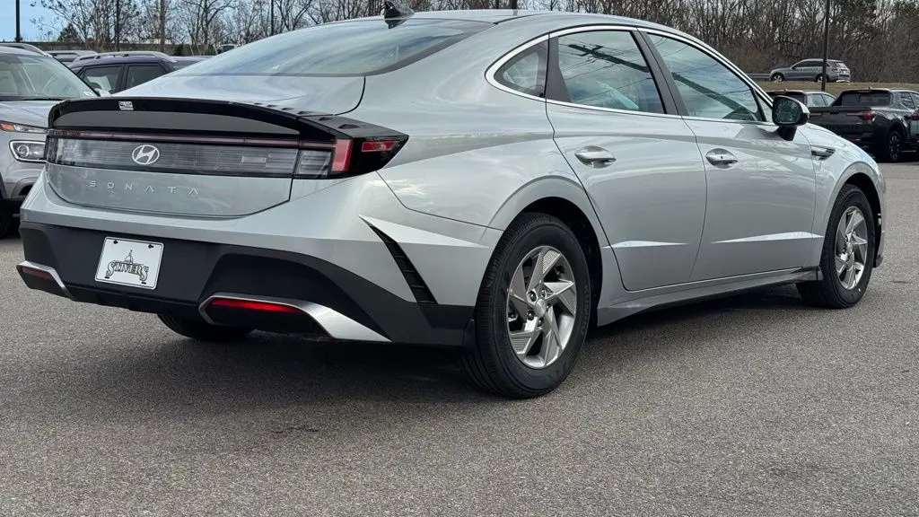 2026 Hyundai SONATA SE