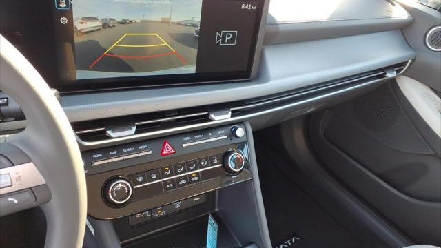 2026 Hyundai SONATA SE