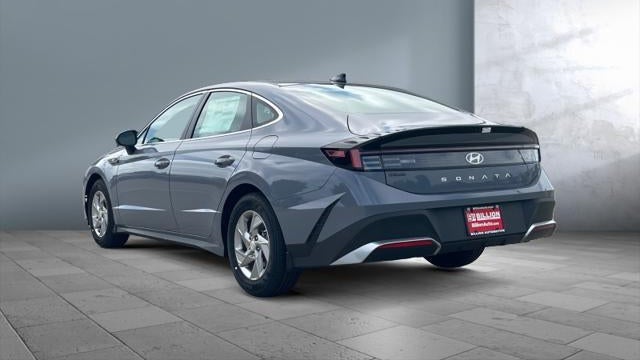 2025 Hyundai SONATA SE